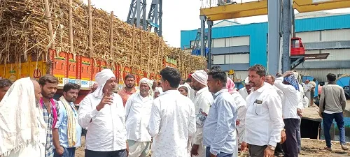 थकीत ऊस बिल न दिल्याने जयहिंद शुगरच्या विरोधात शेतकऱ्यांचा एल्गार