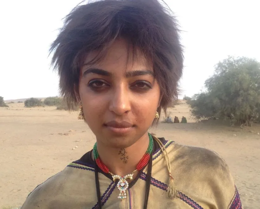 ‘या’ फोटोत राधिका दिसते कुणाल पंड्यासारखी