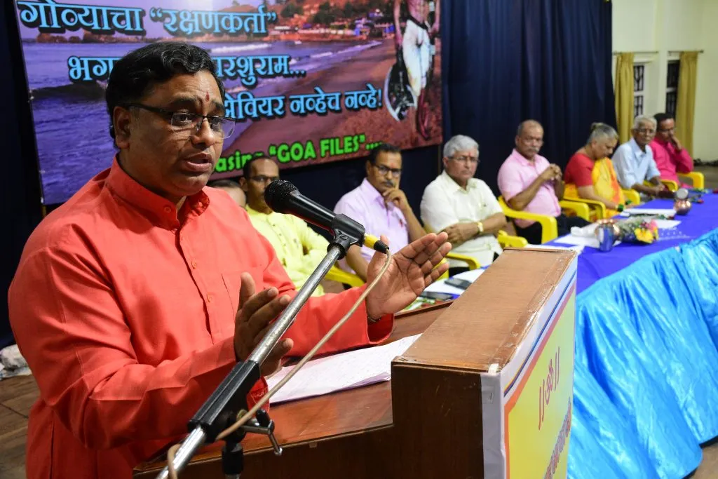 झेवियरनी हिटरलासुद्धा लाजवेल एवढा छळ केला