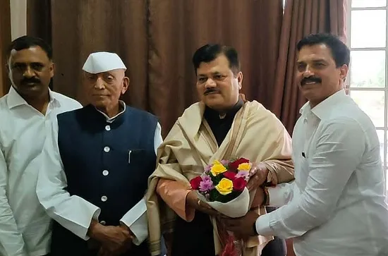 धनदांडग्यांसाठीच महाविकास आघाडी सरकारचे ओबीसी आरक्षणाकडे दुर्लक्ष