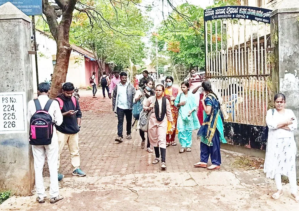 भावी शिक्षकांचीच सीईटीला दांडी