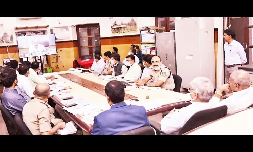 पुरासंदर्भात प्रथमच काळजी घ्या!