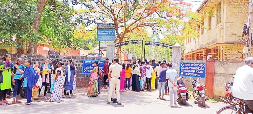 अकरावी प्रवेशासाठी विद्यार्थ्यांची कसरत