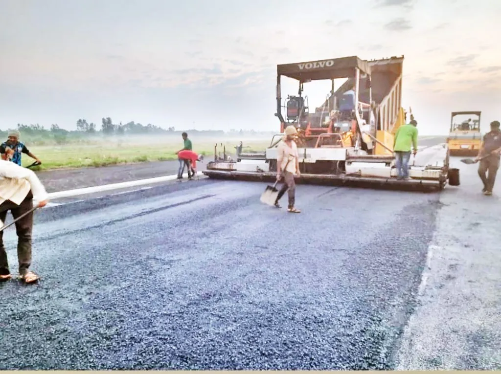 बेळगाव विमानतळाच्या रनवेची दुरुस्ती