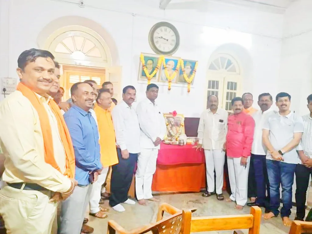 बार असोसिएशनच्यावतीने शिव-बसव जयंती साजरी