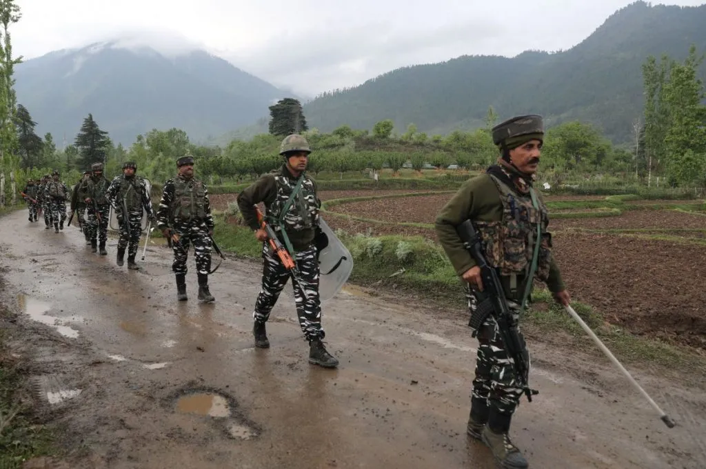 जम्मू-काश्मीरमध्ये टार्गेट किलिंगची दहशत; यांची झाली हत्या…