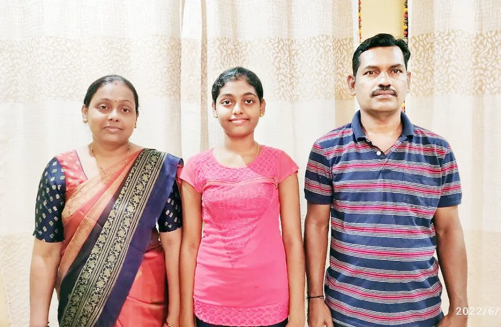 शैक्षणिक पाश्वभूमी नसलेल्या वाहन चालकाच्या कुटुंबातील मुलीने दहावीत मिळवले 93.50 टक्के गुण