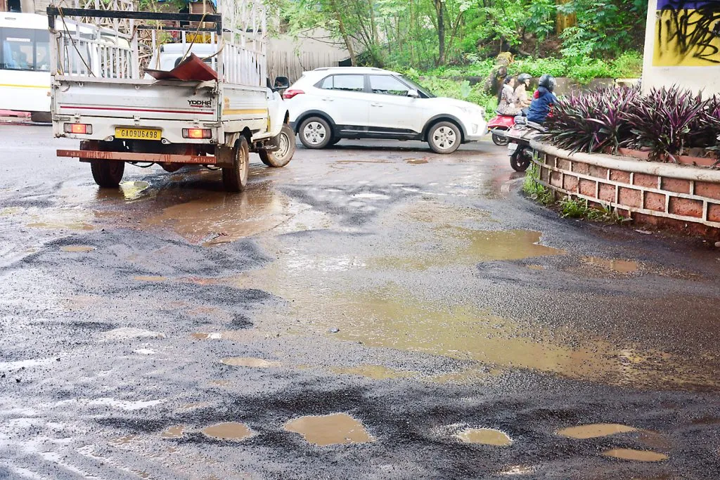 ‘साबांखा’च्या कंत्राटदाराचा प्रयोग फसला