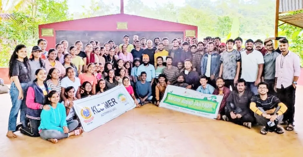 मॅनेजमेंट विद्यार्थ्यांसाठी शैक्षणिक सहल