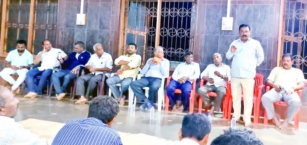 राष्ट्रीय पक्षाच्या आमिषांना बळी पडणार नाही