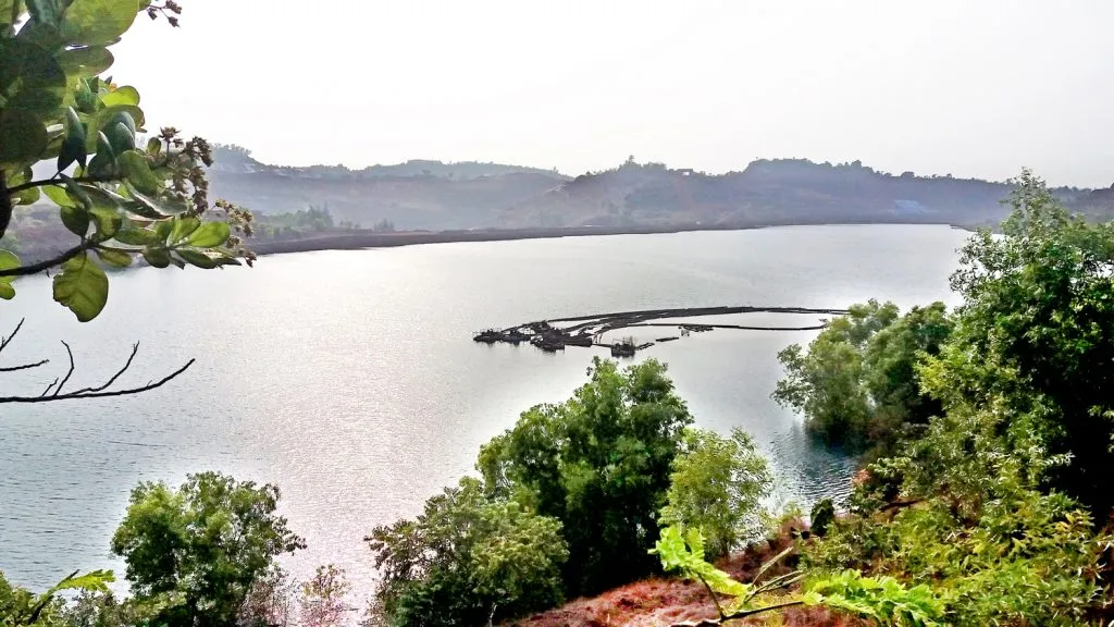 पिसुर्ले, सोनशी, वाघुरेत खाण खंदकांचा धोका