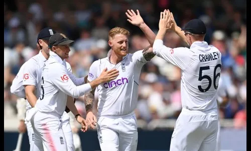 मिशेल-ब्लंडेलने न्यूझीलंडचा डाव सावरला