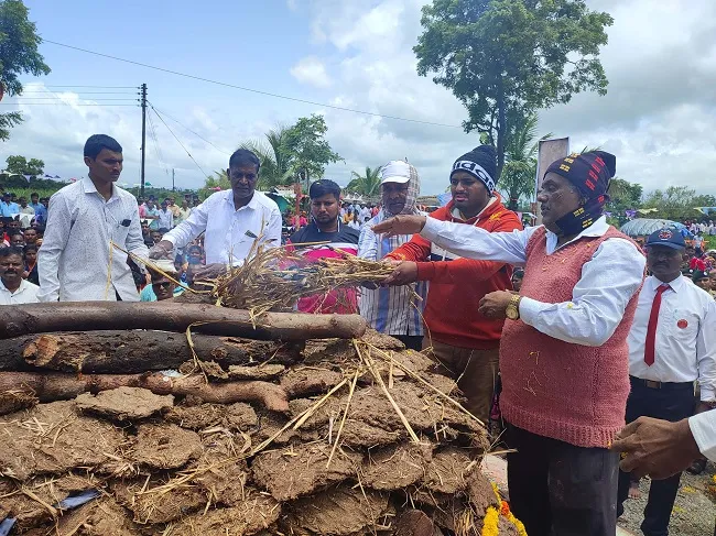 जरळीचे जवान उदय घुगरे यांच्यावर अंत्यसंस्कार