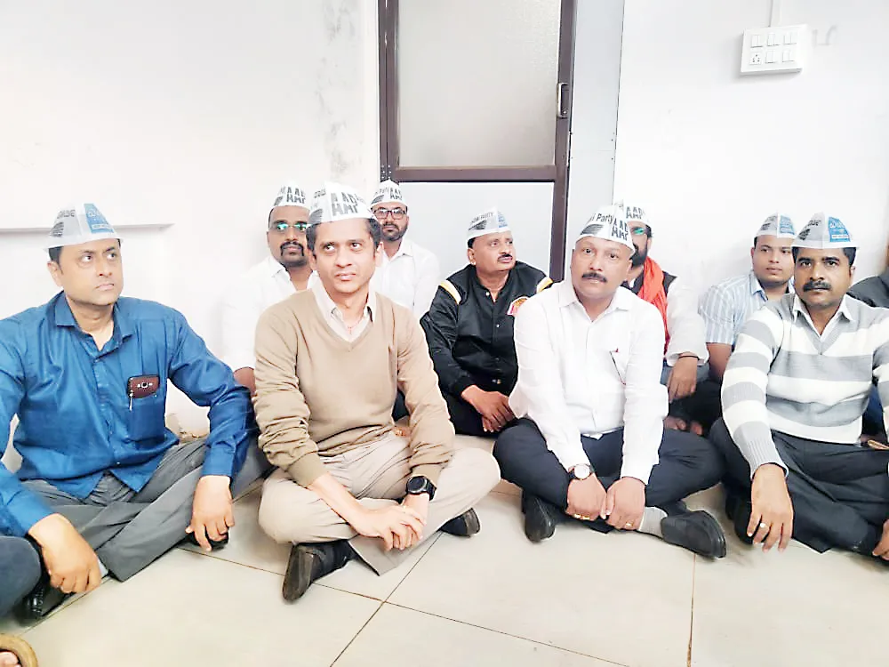 स्मार्ट सिटीची कामे निकृष्ट झाल्याचा आरोप