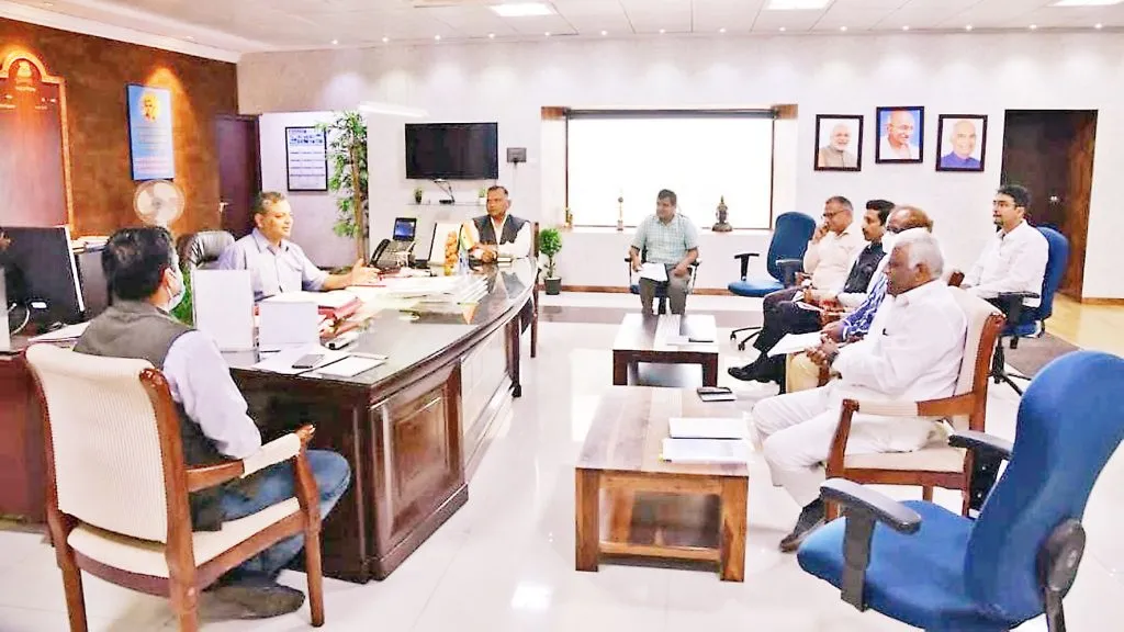 15 ऑगस्टनंतर पॅसेंजर रेल्वे सुरू करण्याचा विचार