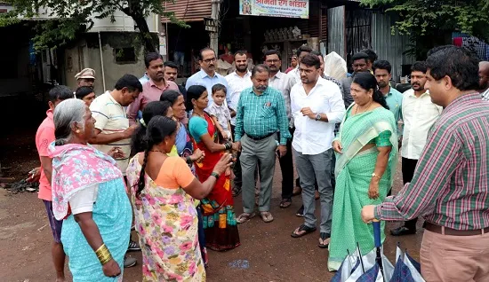 आमदार जयश्री जाधव यांचा पूरग्रस्त भागातील नागरिकांशी संवाद