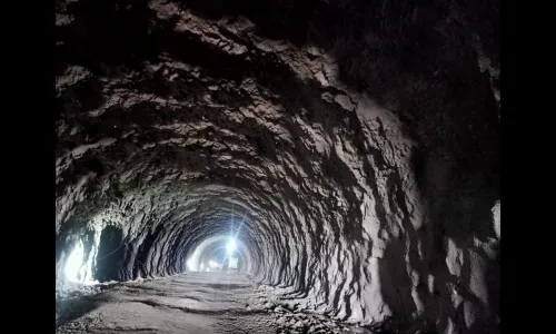 खंबाटकीतील नवीन बोगदा मार्चपर्यंत पूर्ण होणार-मंत्री गडकरी