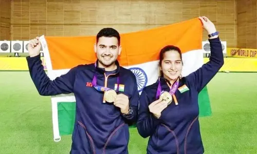 भनवाला, सांगवान यांना कांस्यपदक