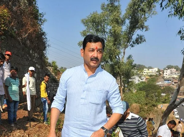 तटबंदी, बुरूज ढासळल्याने पन्हाळगडाचे अस्तित्व धोक्यात