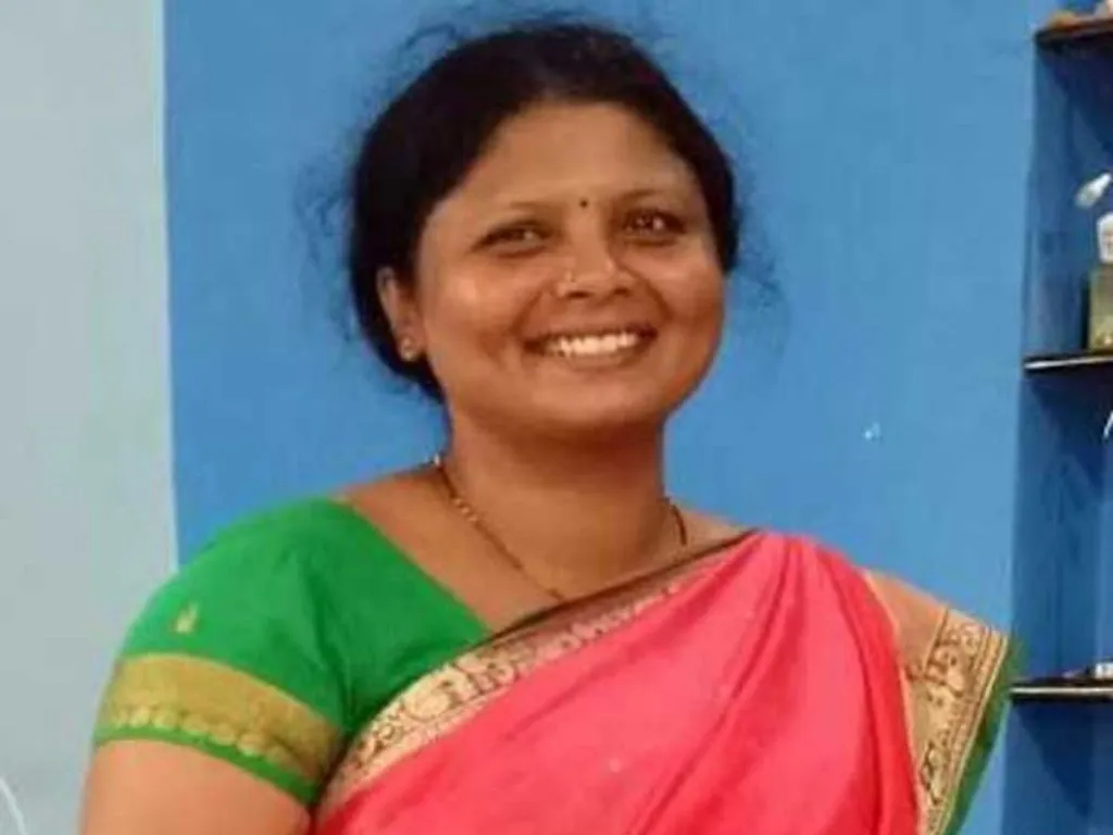 सुषमा अंधारे शिवसेनेत; उद्धव ठाकरेंनी सोपवली उपनेतेपदाची जबाबदारी