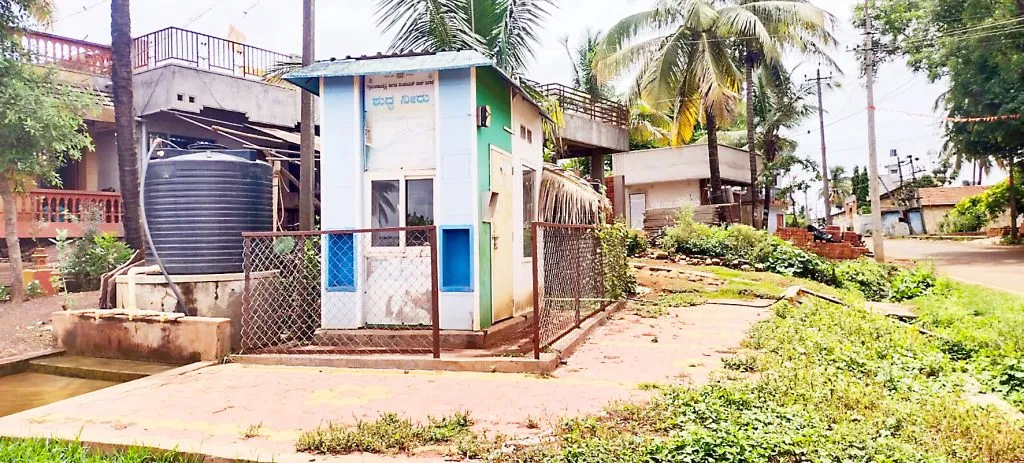 अगसगे येथील जलशुद्धीकरण यंत्र नादुरुस्त