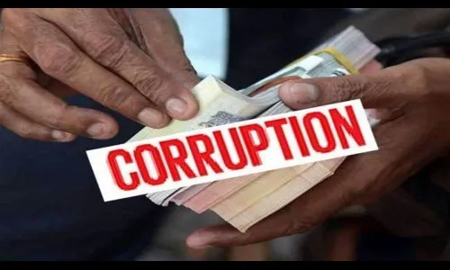 भ्रष्टाचारात सामील अधिकाऱयांच्या संख्येत वाढ