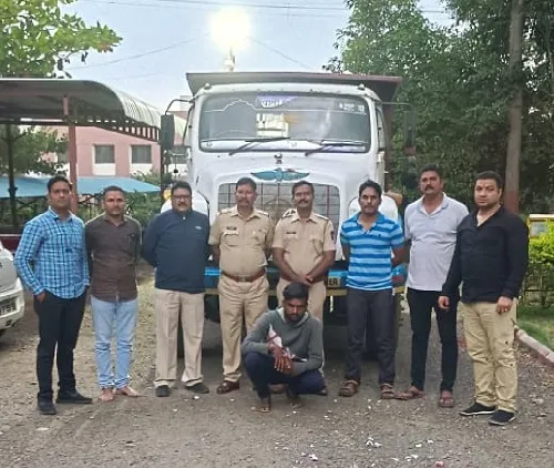 Kolhapur : डंपर चोरीप्रकरणी शिरोळ पोलिसांकडून एकास अटक