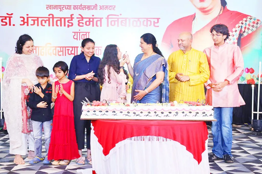 आमदार डॉ. अंजली निंबाळकर यांचा विविध उपक्रमांनी वाढदिवस साजरा