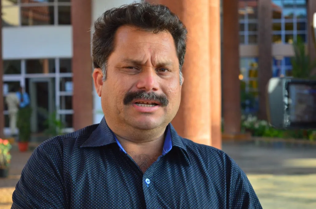 साबांखामंत्री नीलेश काब्राल सचिवांच्या कारभारावर नाराज