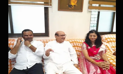 येत्या विधानसभा निवडणुकीत महाविकास आघाडी केसरकरांना धडा शिकवणार -प्रवीण भोसले