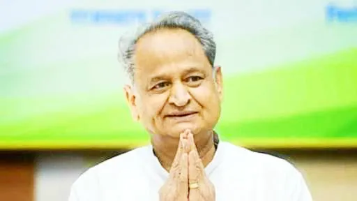 अशोकपर्वाच्या दिशेने…