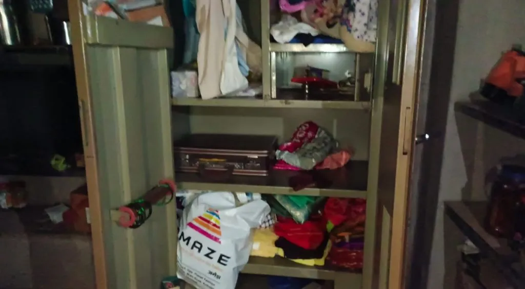 कुंभोजमध्ये लाखोंची धाडसी चोरी