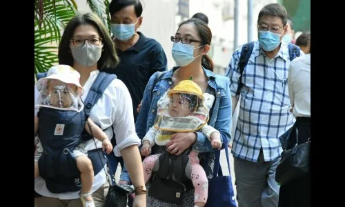 हाँगकाँगच्या लोकसंख्येत मोठी घसरण