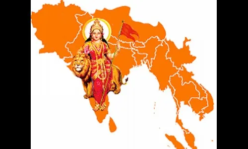 देवतांनाही वाटते ‘मेरा भारत महान’