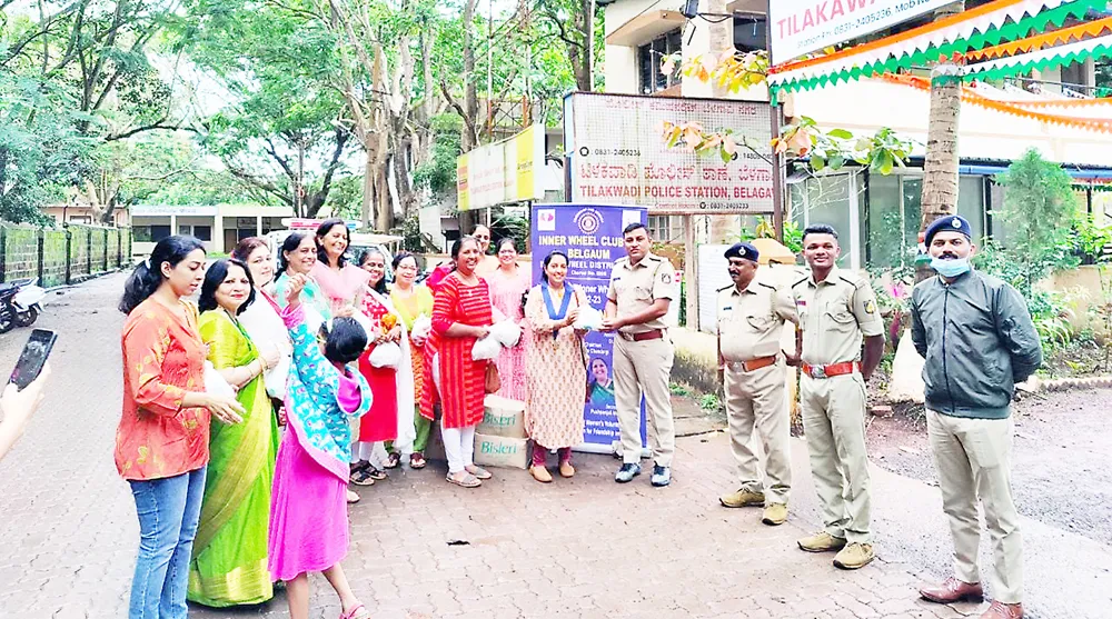 इनरव्हील क्लबकडून श्रीमूर्ती विसर्जनप्रसंगी कृतज्ञता