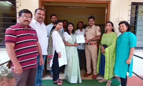 ‘त्या’ मॉर्फ फोटो प्रकरणी राष्ट्रवादी युवती काँग्रेसची कारवाईची मागणी