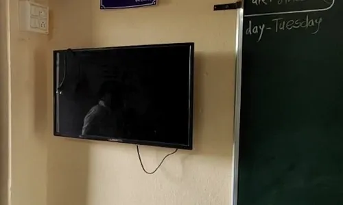 महापालिकेच्या शाळा झाल्या स्मार्ट