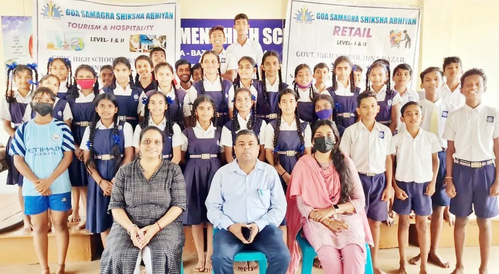 जूना बाजार फोंडा हायस्कूलमध्ये ‘पर्यटन व प्रसार माध्यमे’ सत्र