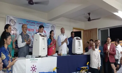 रेडक्राॅस गोवा कडून वेऺगुर्ले, सावंतवाडीला कॉन्सेट्रेटर प्रदान