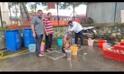 सातारा आगाराची अभ्यंगस्नानाची परंपरा कायम