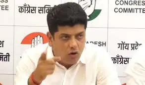 रोजगार मेळावा हा आणखी एक जुमला : अमित पाटकर