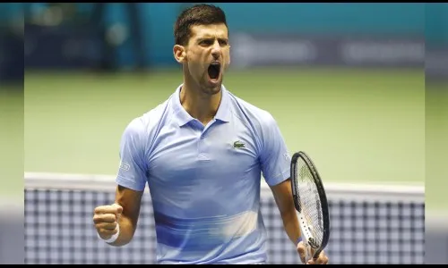 `जोकोविच अंतिम फेरीत