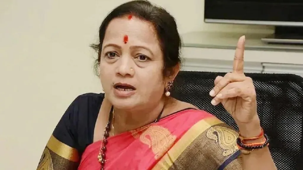 किशोरी पेडणेकरांच्या अडचणी वाढणार? दादर पोलिसांकडून पुन्हा समन्स