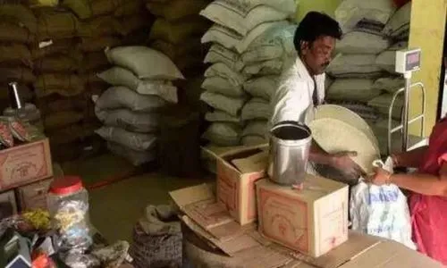 शिधावस्तूंचे पॅकेज आजपासून रेशन दुकानात मिळणार