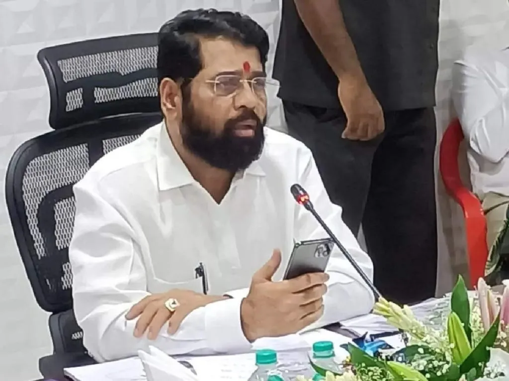 नुकसानग्रस्त शेतकऱ्यांच्या पिकांचे तातडीने पंचनामे करा; मुख्यमंत्र्यांचे निर्देश