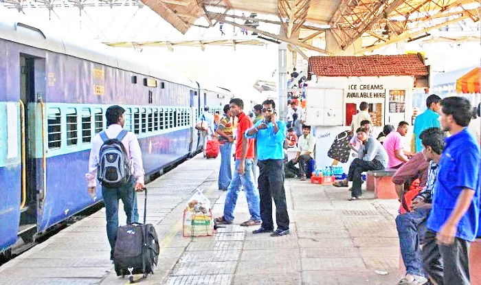 प्लॅटफॉर्म तिकिटाच्या दरात पुन्हा वाढ