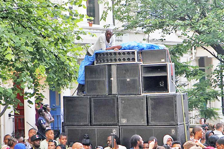 Limits should be placed on the deafening sound of Dolby.