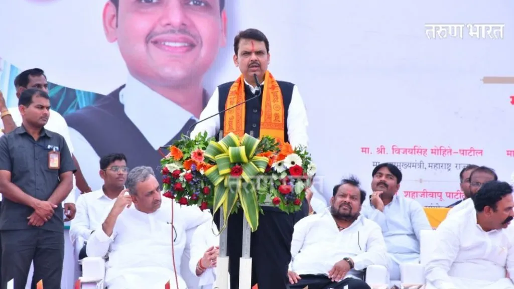 Solapur : मंगळवेढ्यातील प्रलंबित प्रश्न पूर्णत्वास नेऊ- उपमुख्यमंत्री देवेंद्र फडणवीस