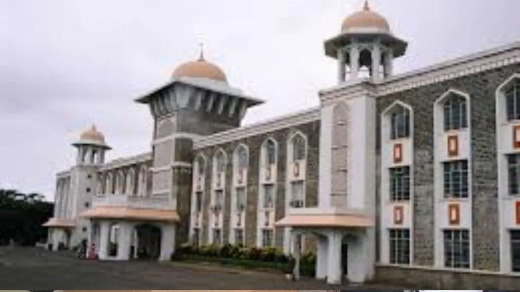 प्रथम वर्षाच्या परीक्षेचे मूल्यमापन होणार गुणवत्तापूर्ण