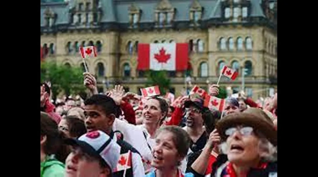 कॅनडात दरवर्षी 5 लाख स्थलांतरितांना प्रवेश